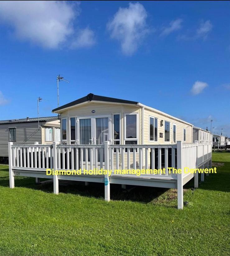 Villa The Derwent Prestatyn Esterno foto